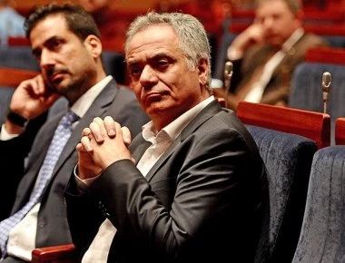 Επίθεση Σκουρλέτη σε Καμμένο:« Όταν τον βλέπω να κλαψουρίζει διαπιστώνω μειωμένη πολιτική αυτοπεποίθηση»